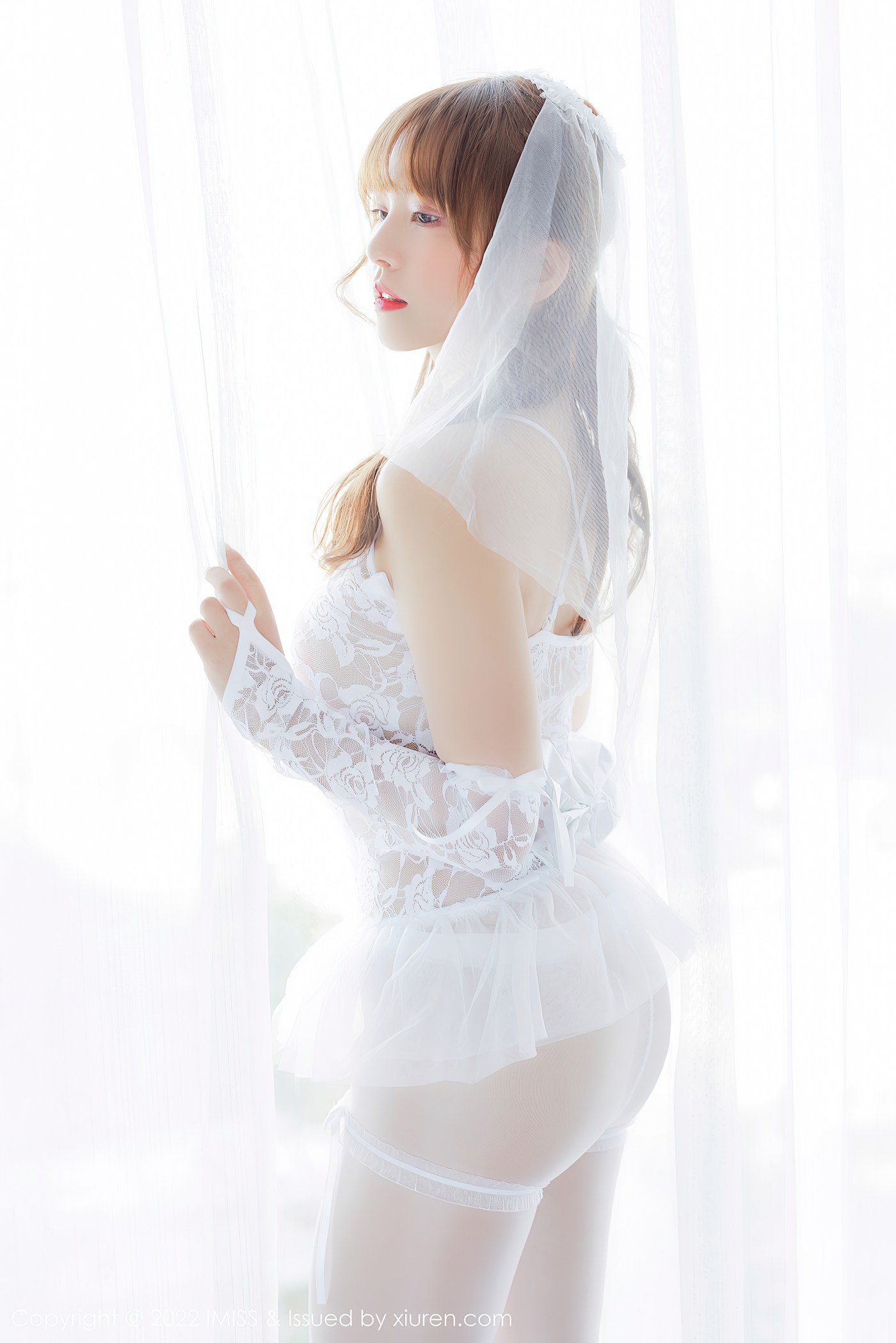 [IMISS爱蜜社] 2022.04.01 VOL.674 张思允Nice 婚纱丝袜[54P]第3张