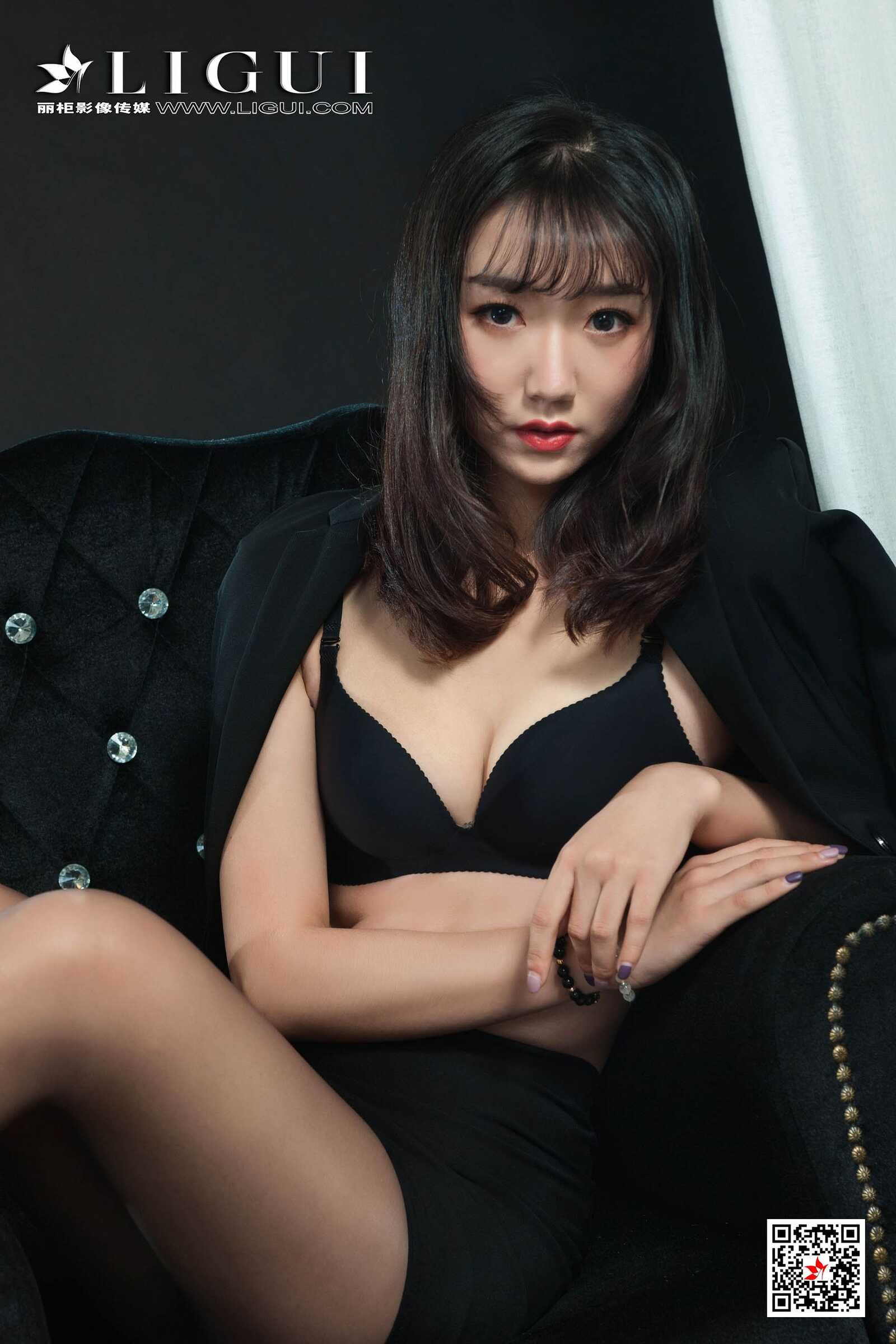 Model 小涵《肉丝高跟美腿OL》 [丽柜LIGUI] 网络丽人第5张