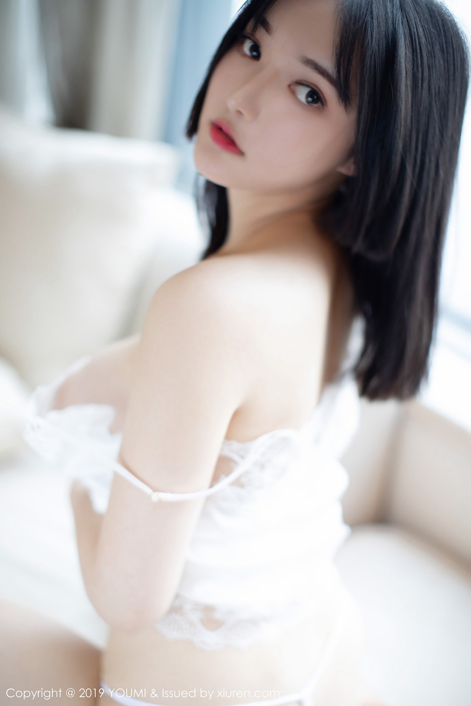 [YouMi尤蜜荟]YMH20190121VOL0265 2019.01.21 VOL.265 婉灵[41+1P]第1张