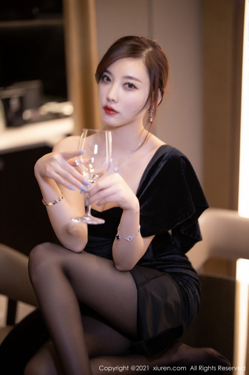 [XiuRen秀人网] 2021.03.09 No.3184 杨晨晨sugar第7张