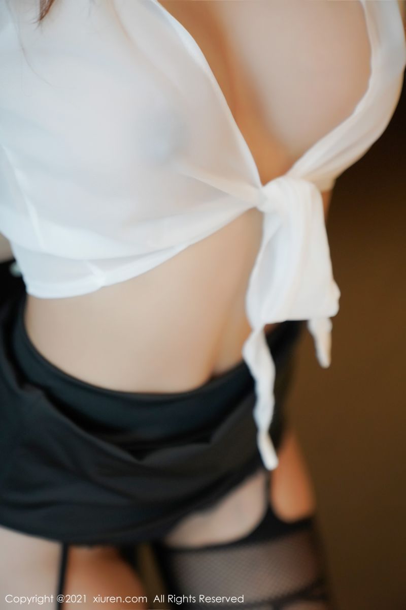 [XiuRen秀人网] 2021.04.08 No.3281 kelly凯莉第3张