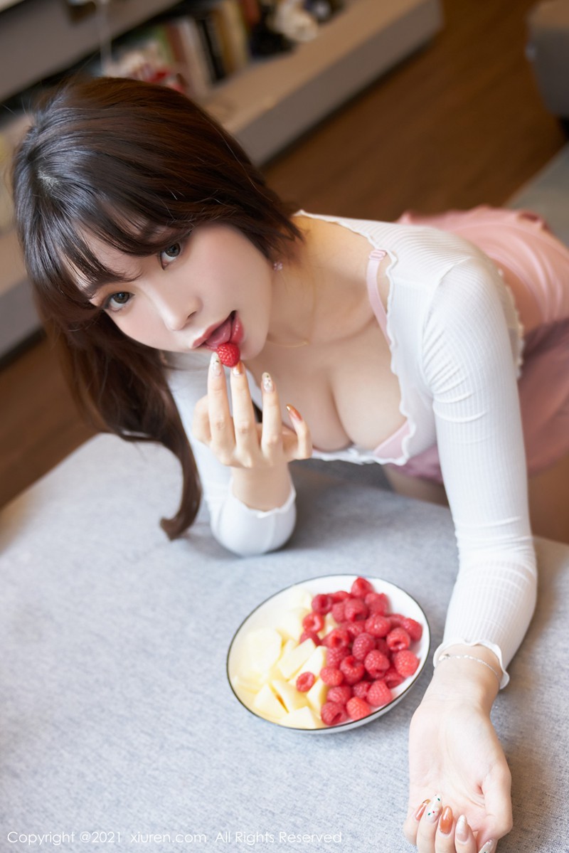 [XiuRen秀人网] 2021.04.25 No.3344 芝芝Booty第1张