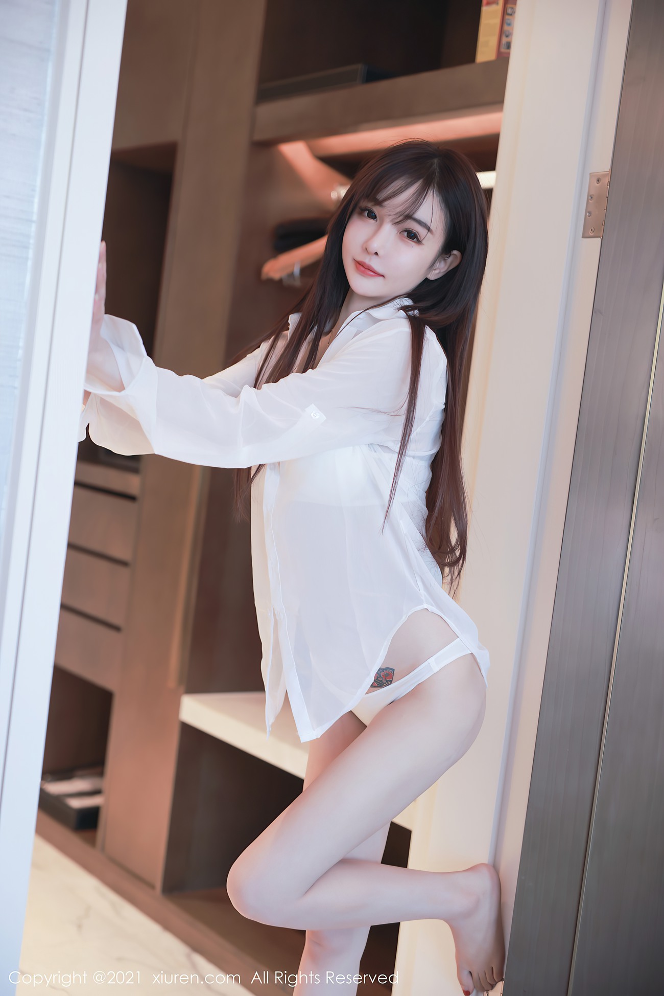 [XIUREN绣人网] 2021.02.01 No.3064 南初妹妹 [51P]第9张