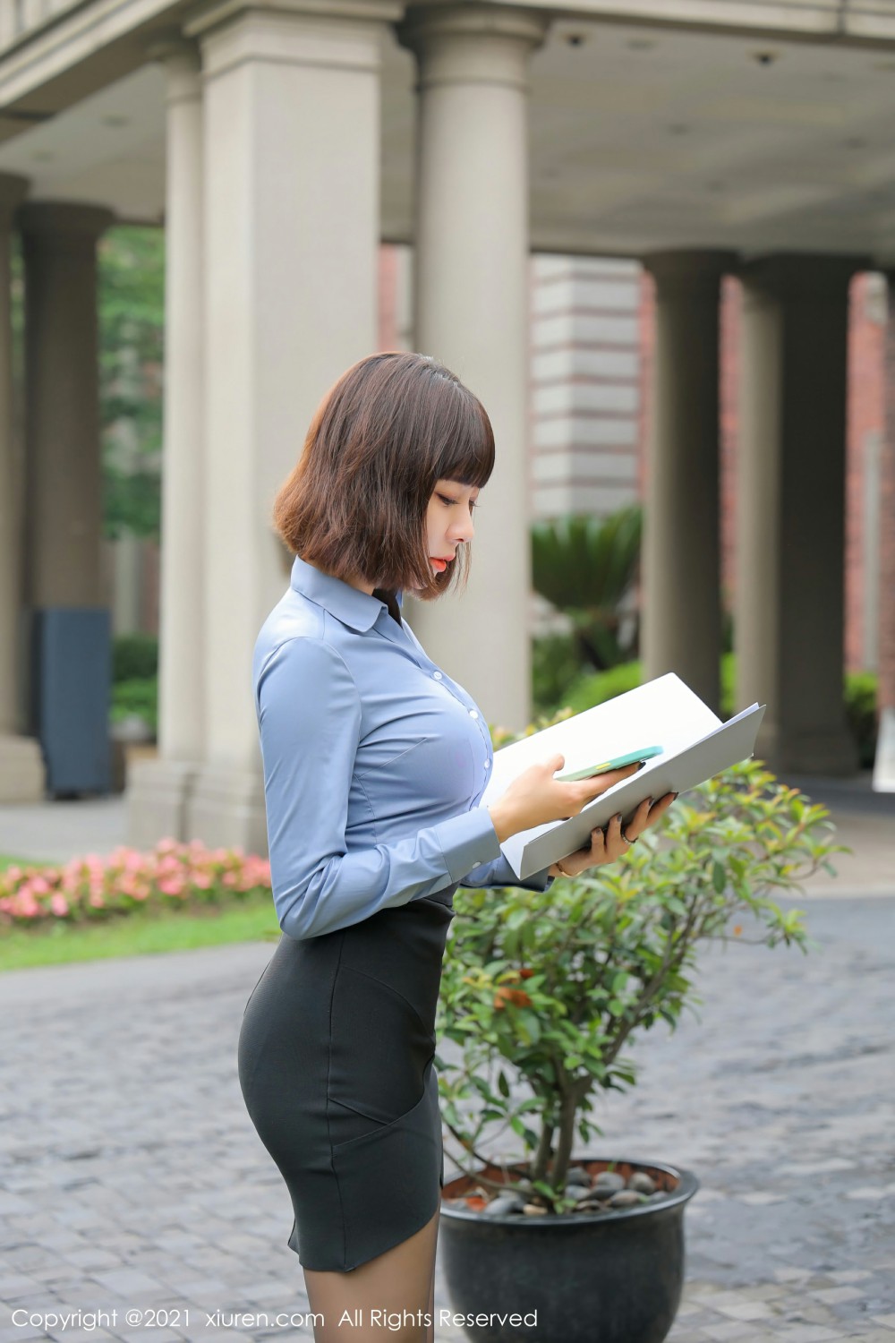 [XiuRen秀人网] 2021.06.02 No.3495 果儿Victoria第1张