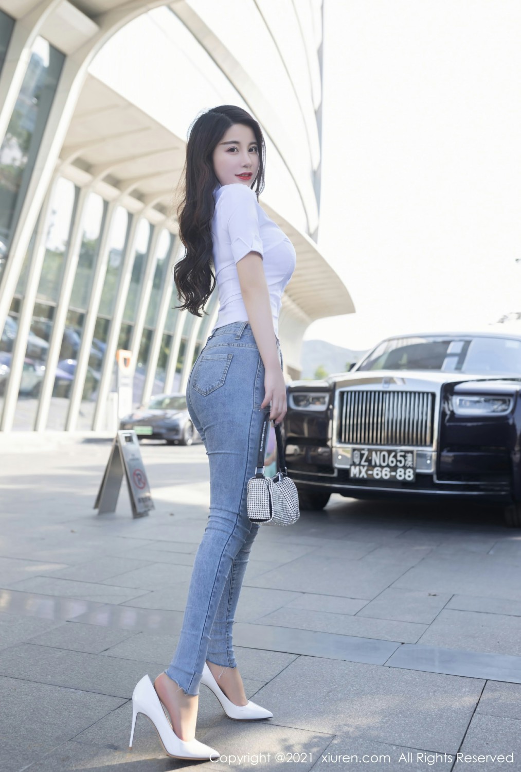 [XiuRen秀人网] 2021.06.03 No.3501 美七 Mia第1张