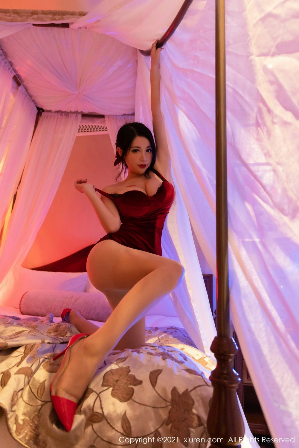 [XiuRen秀人网] 2021.07.19 No.3681 美七 Mia第5张