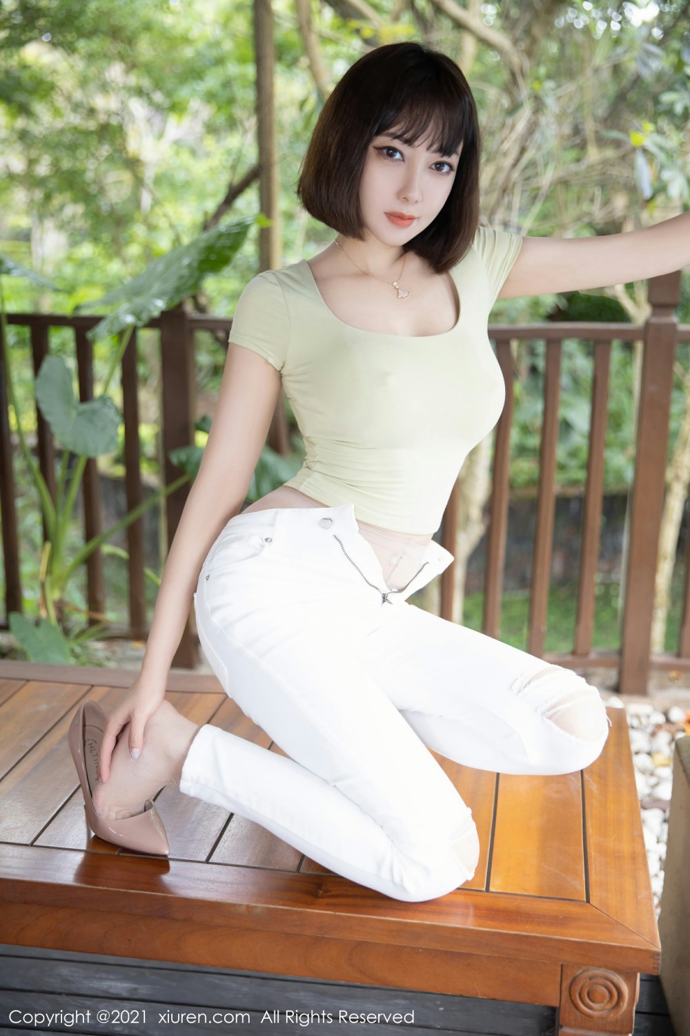 [XiuRen秀人网] 2021.07.22 No.3704 果儿Victoria第1张
