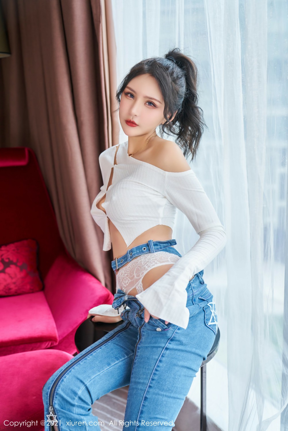 [XiuRen秀人网] 2021.07.27 No.3720 Emily尹菲第4张
