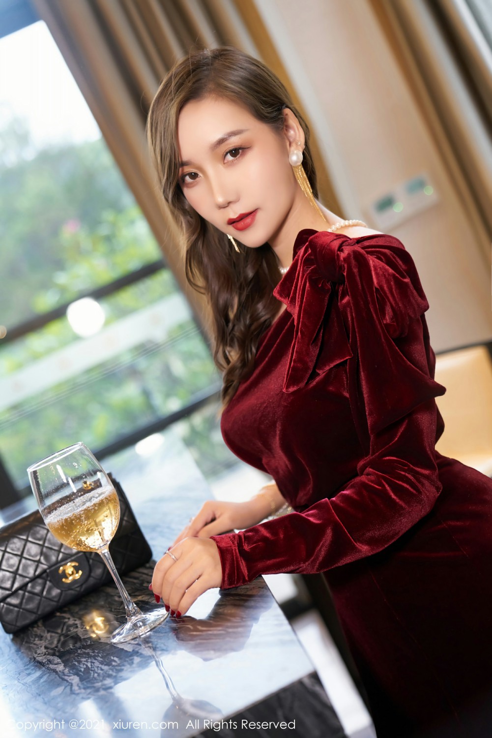 [XiuRen秀人网] 2021.08.17 No.3807 艾静香第2张