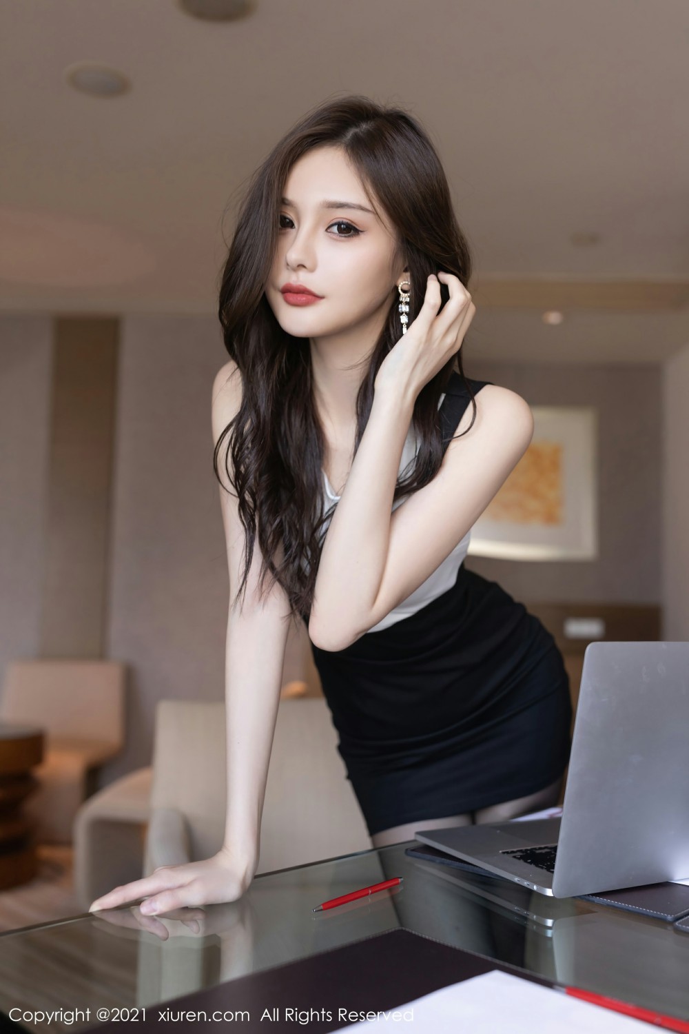 [XiuRen秀人网] 2021.08.19 No.3824 王心怡第1张