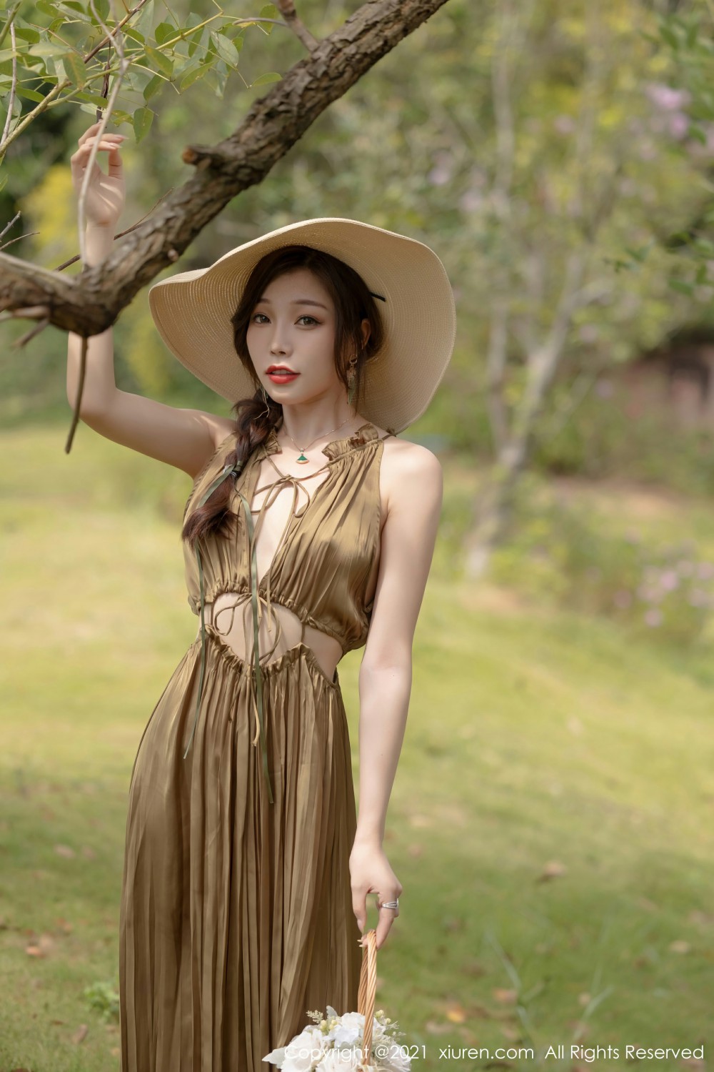 [XiuRen秀人网] 2021.08.23 No.3837 芝芝Booty第2张