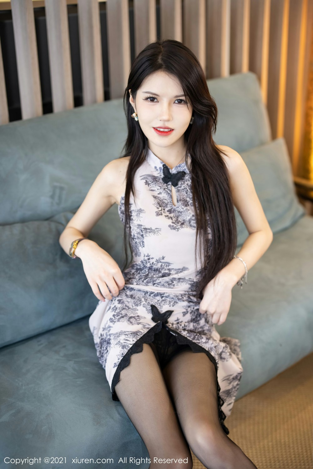 [XiuRen秀人网] 2021.09.02 No.3887 媛媛酱belle第1张