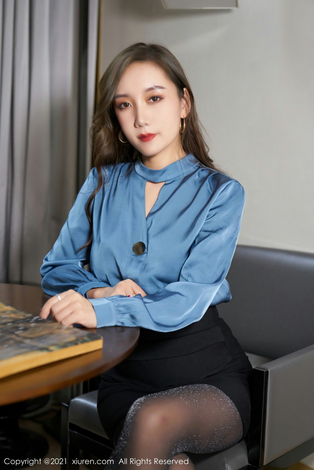 [XiuRen秀人网] 2021.09.16 No.3957 艾静香第2张
