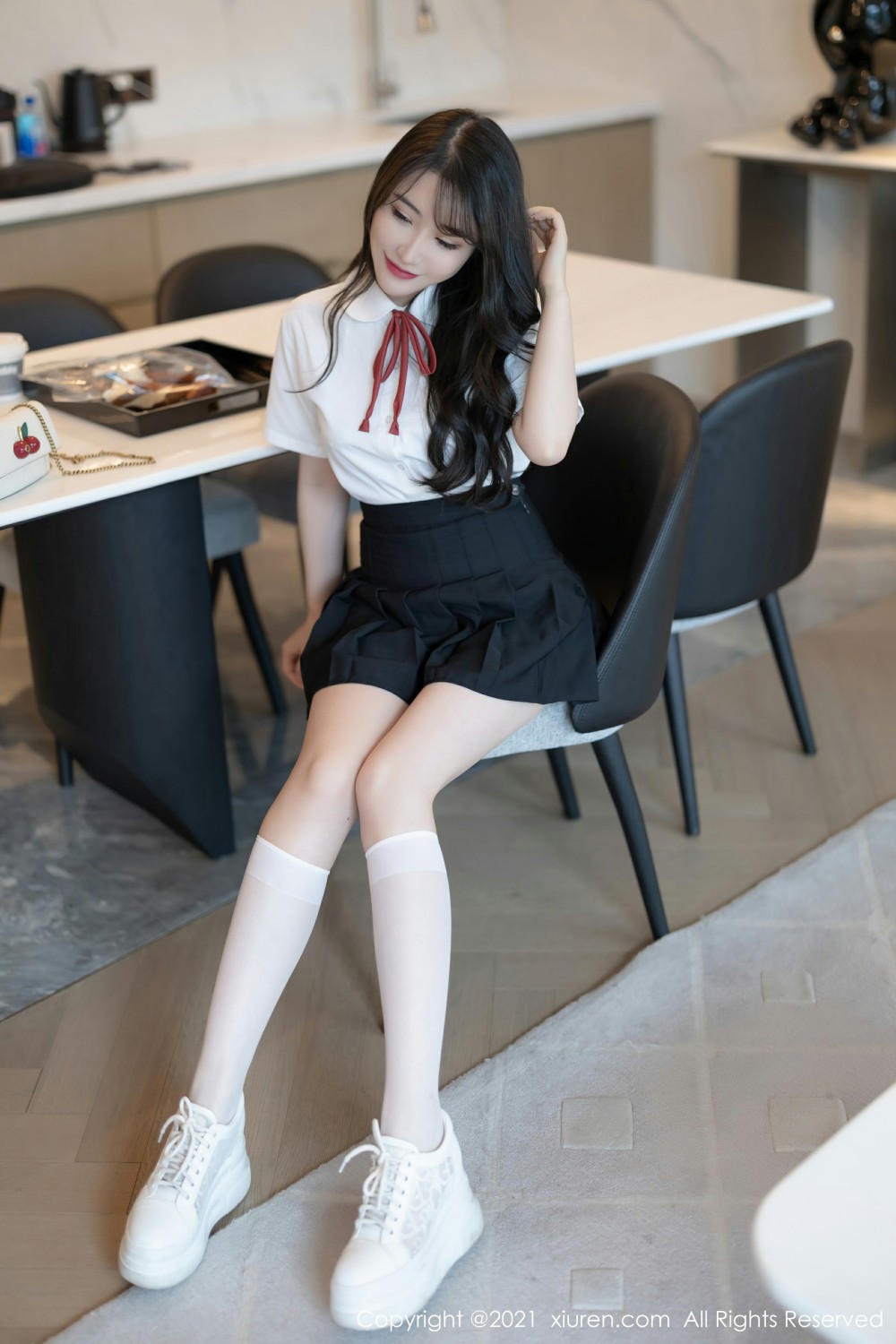 [XiuRen秀人网] 2021.09.16 No.3960 Cherry绯月樱第2张