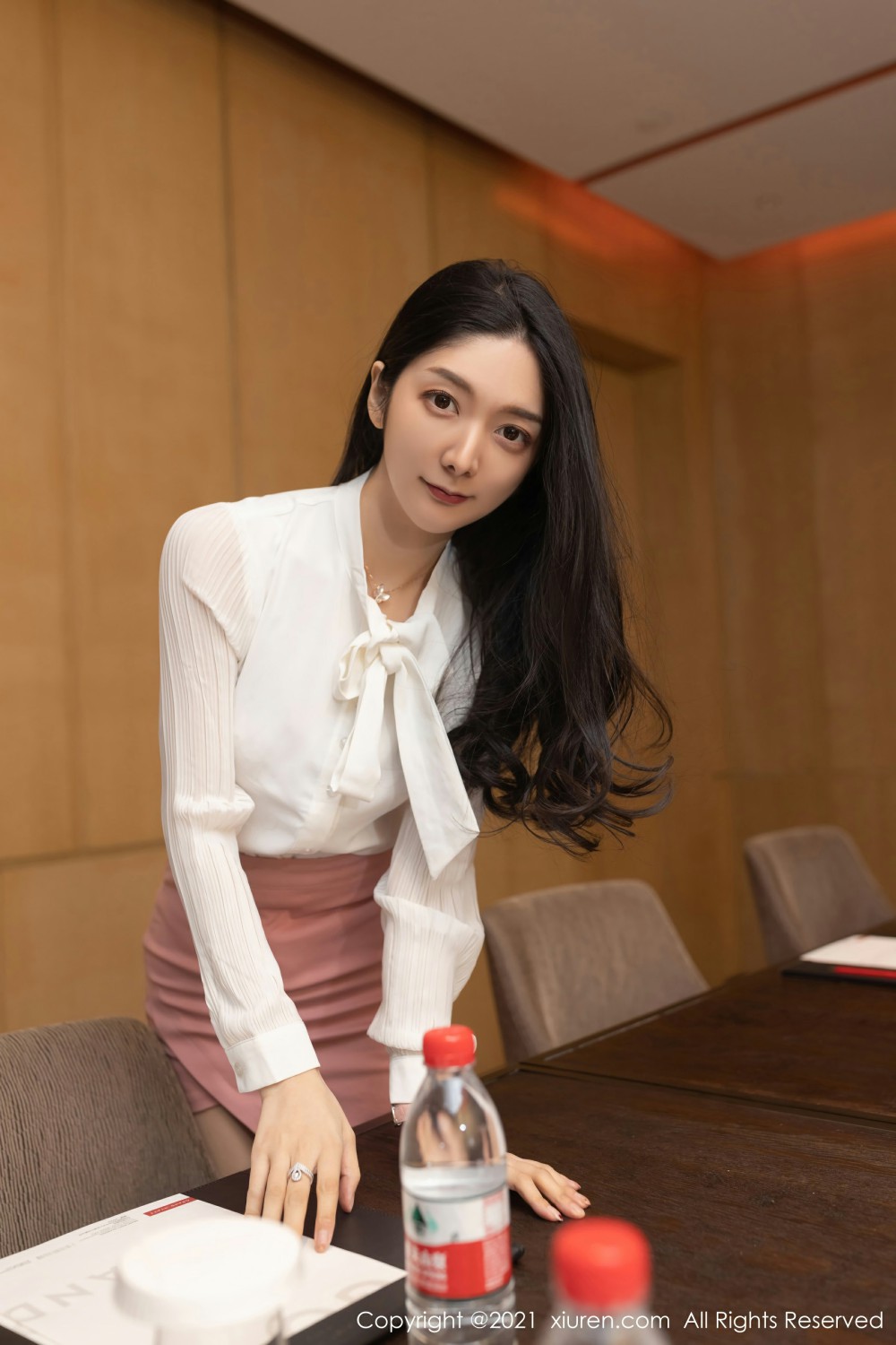 [XiuRen秀人网] 2021.09.17 No.3966 Angela小热巴第3张