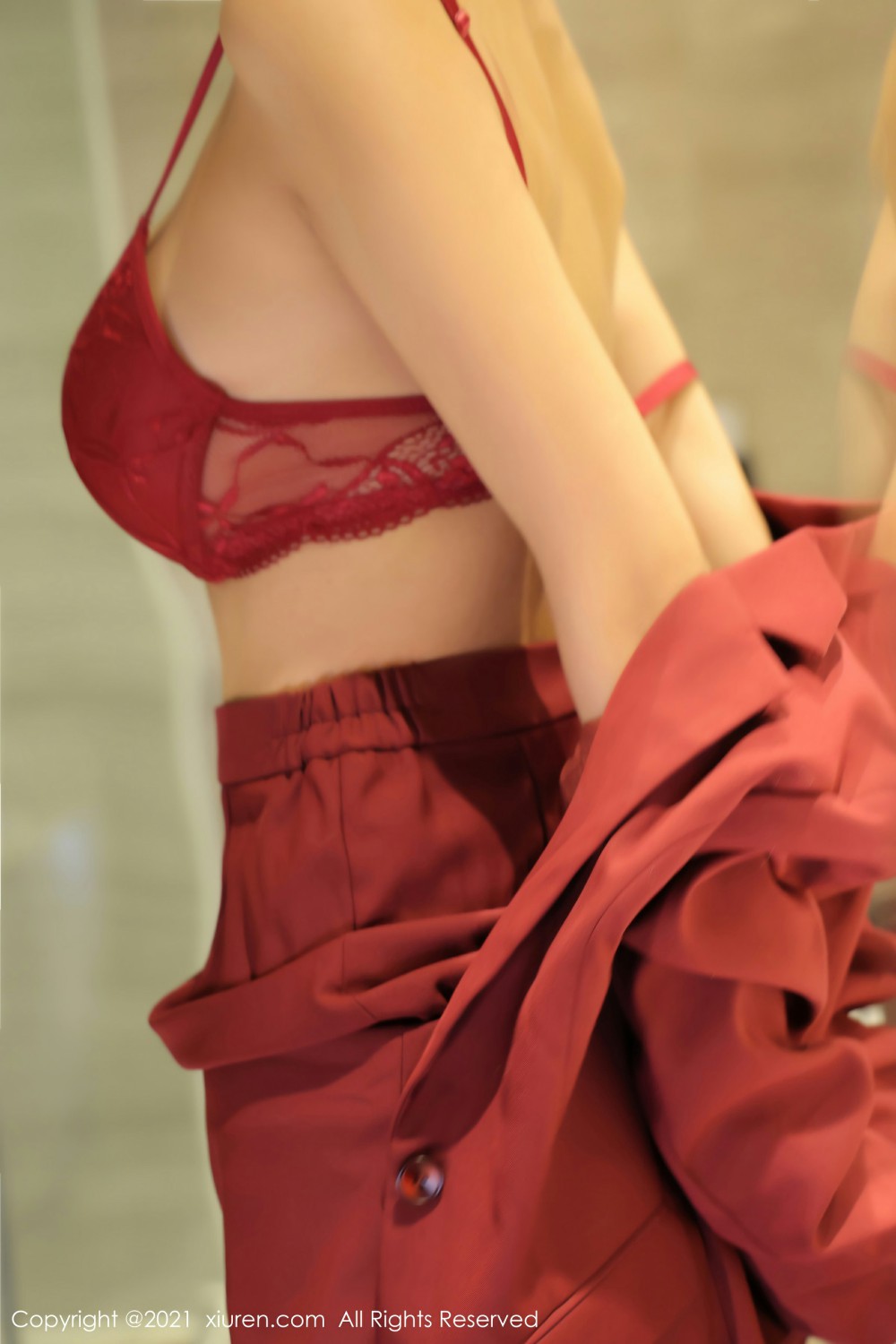 [XiuRen秀人网] 2021.10.09 No.4038 Emily尹菲第9张