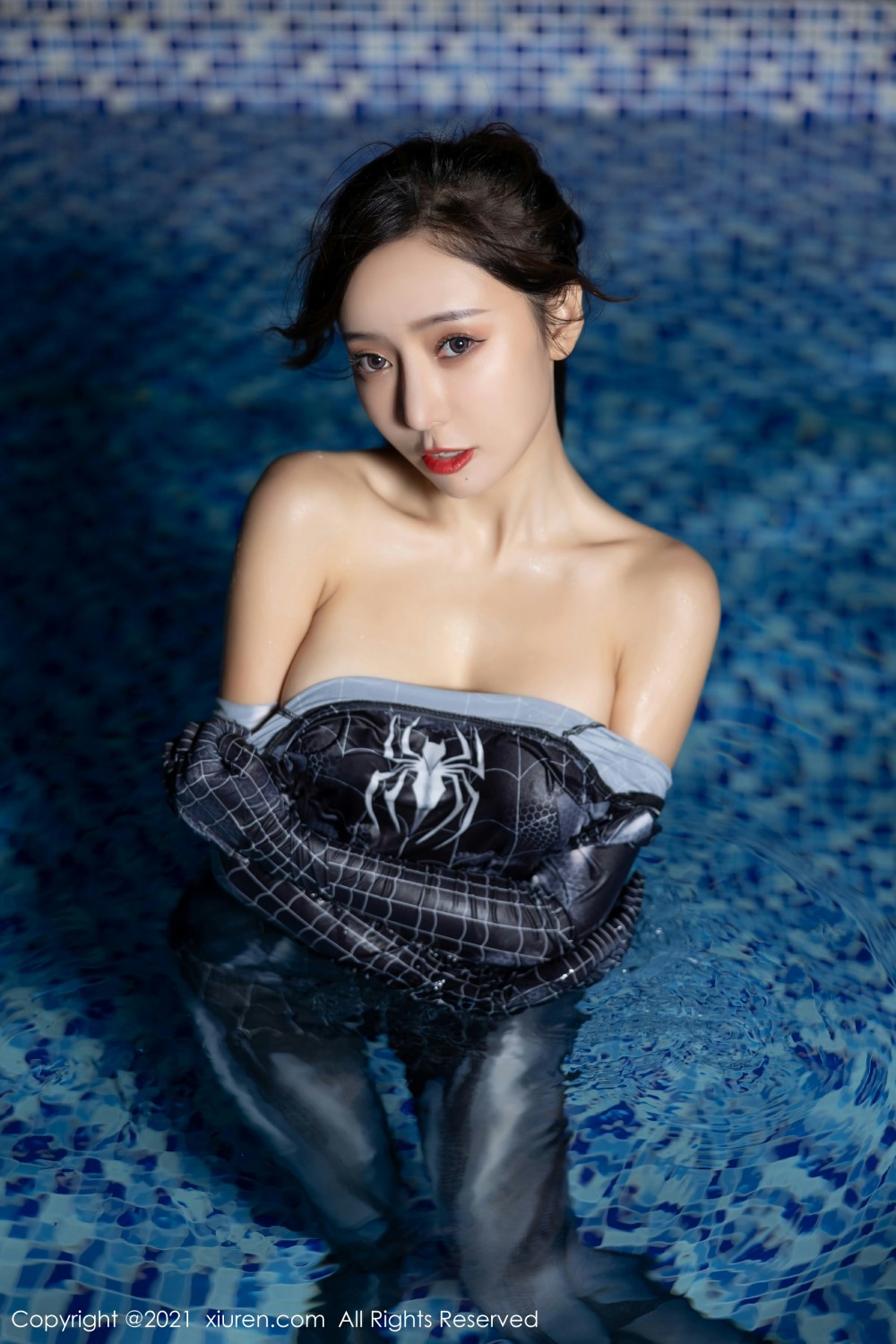 [XiuRen秀人网] 2021.10.11 No.4046 王馨瑶yanni第7张