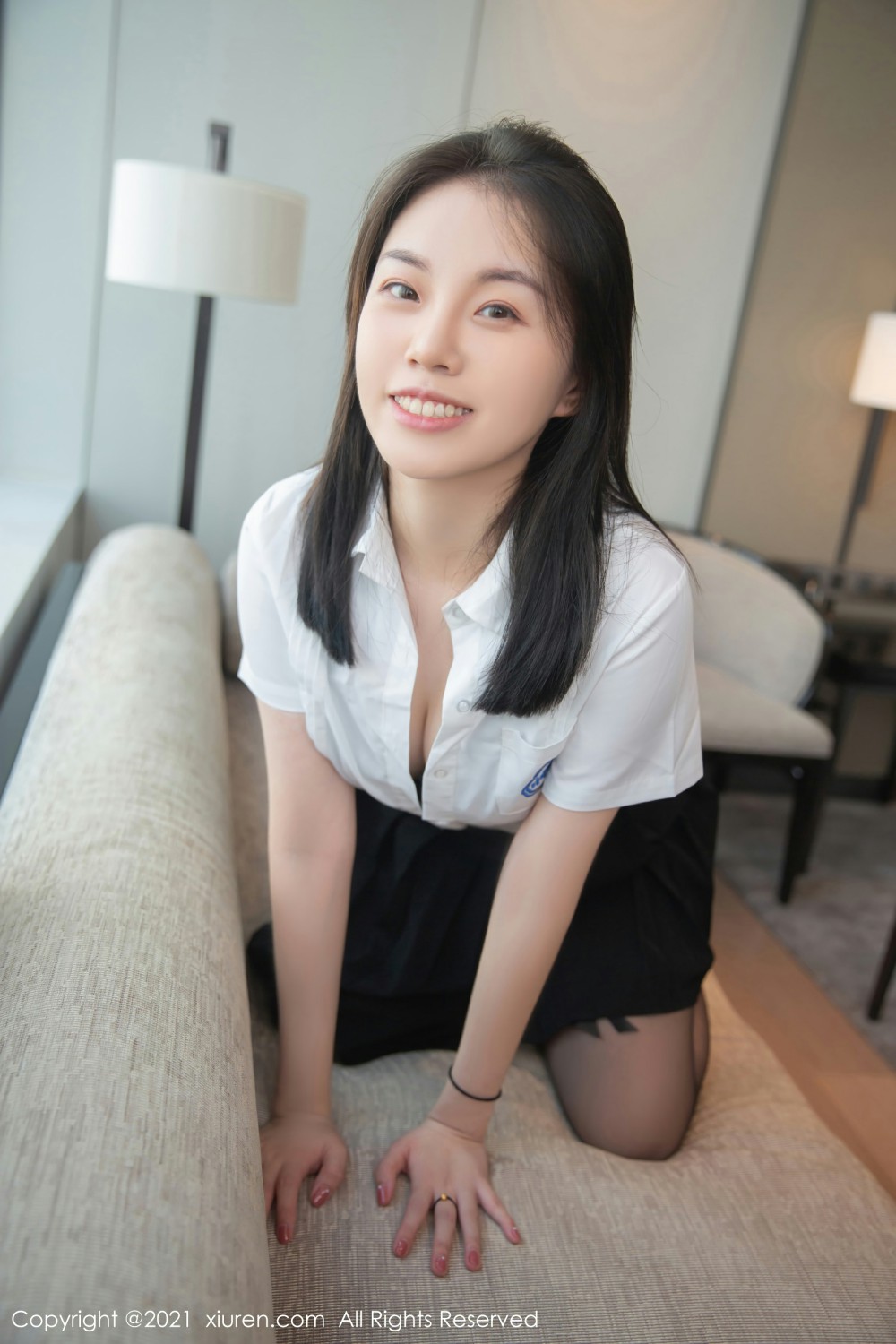[XiuRen秀人网] 2021.10.12 No.4049 一颗甜蛋黄a第6张