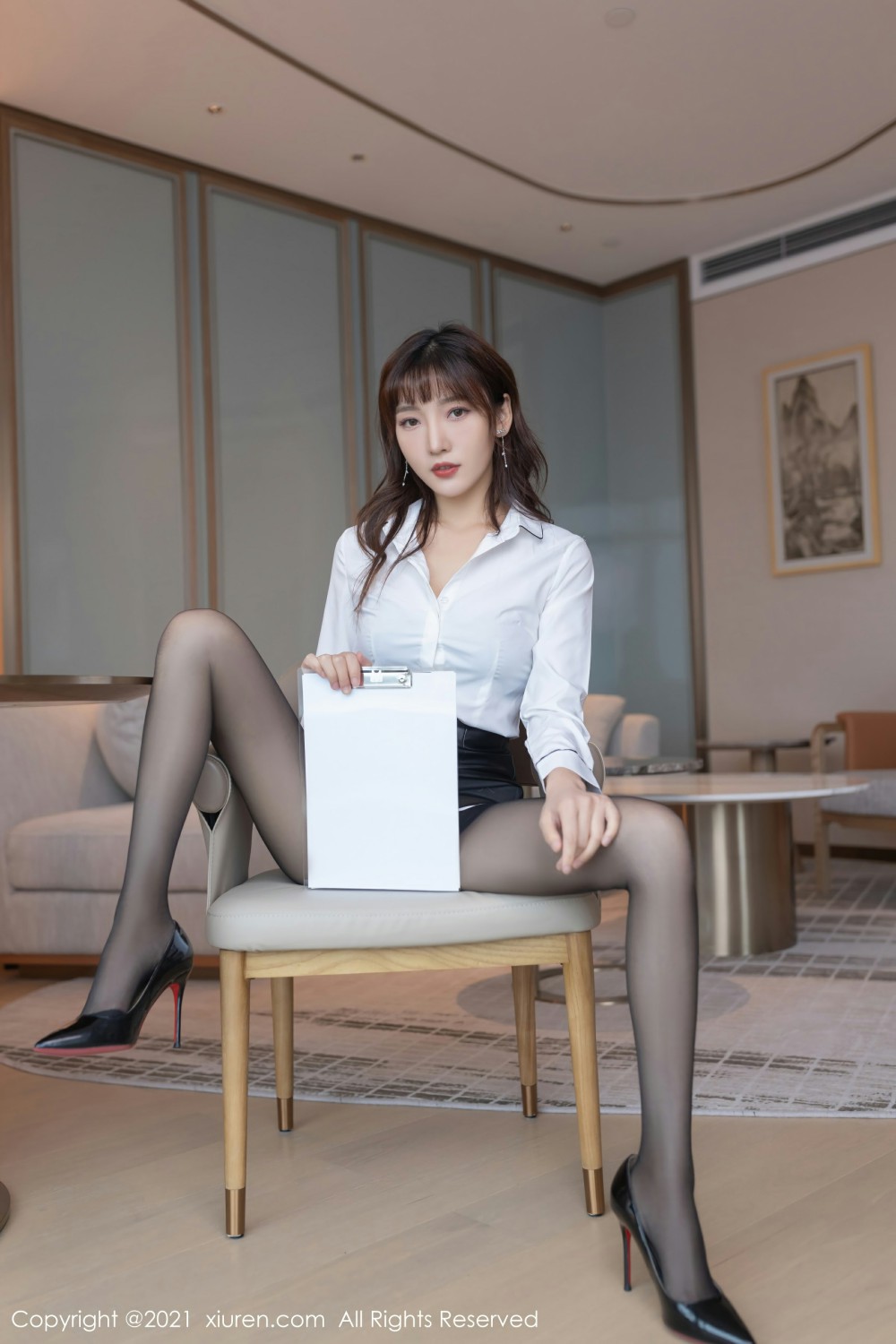 [XiuRen秀人网] 2021.10.14 No.4068 陆萱萱第5张