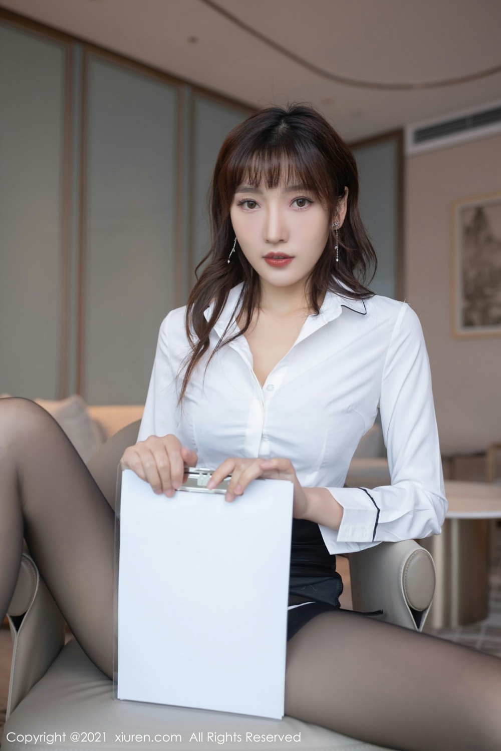 [XiuRen秀人网] 2021.10.14 No.4068 陆萱萱第16张