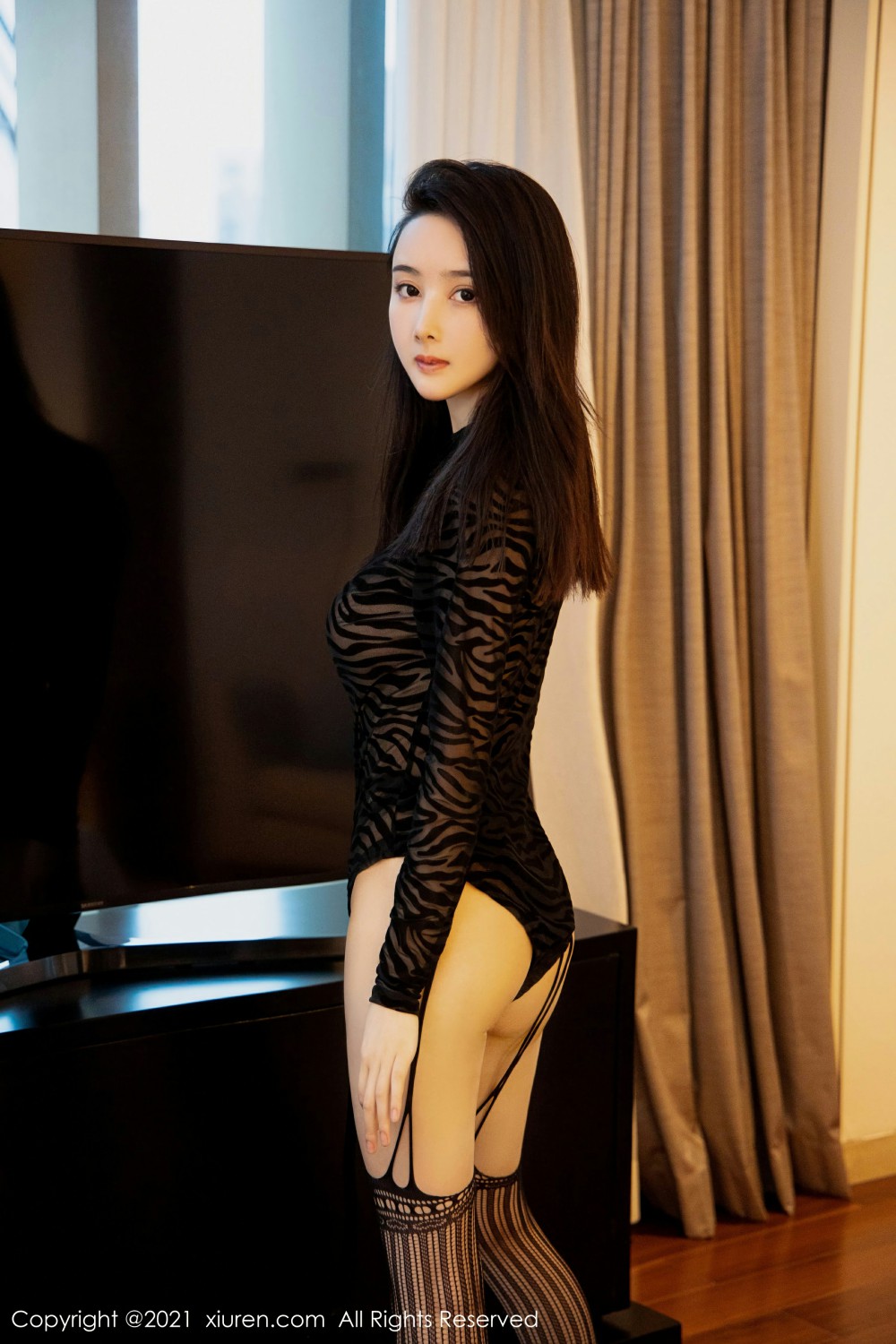 [XiuRen秀人网] 2021.10.18 No.4076 summer宝宝第7张