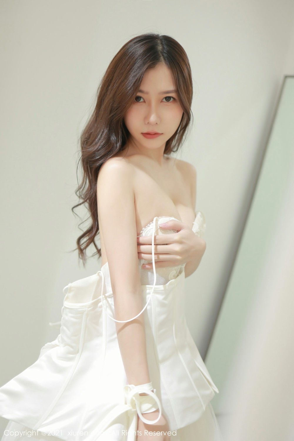 [XiuRen秀人网] 2021.11.05 No.4170 尹甜甜第4张