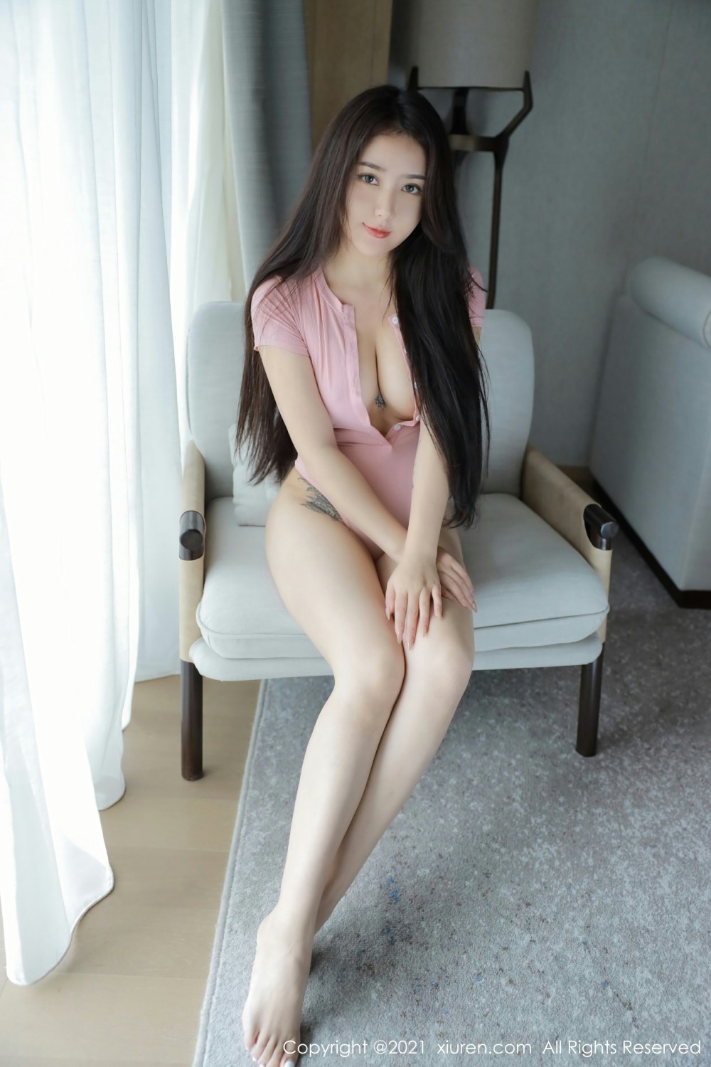[XiuRen秀人网] 2021.11.16 No.4223 Manuela玛鲁娜第3张