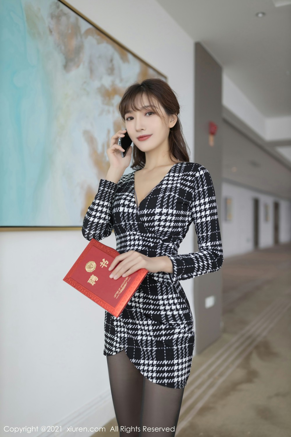 [XiuRen秀人网] 2021.12.02 No.4292 陆萱萱 黑丝诱惑第2张
