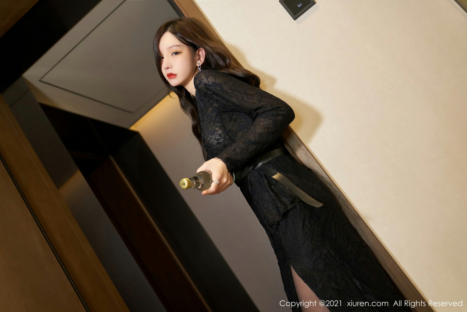 [XiuRen秀人网] 2021.12.03 No.4298 周于希Sandy 黑丝美女第4张