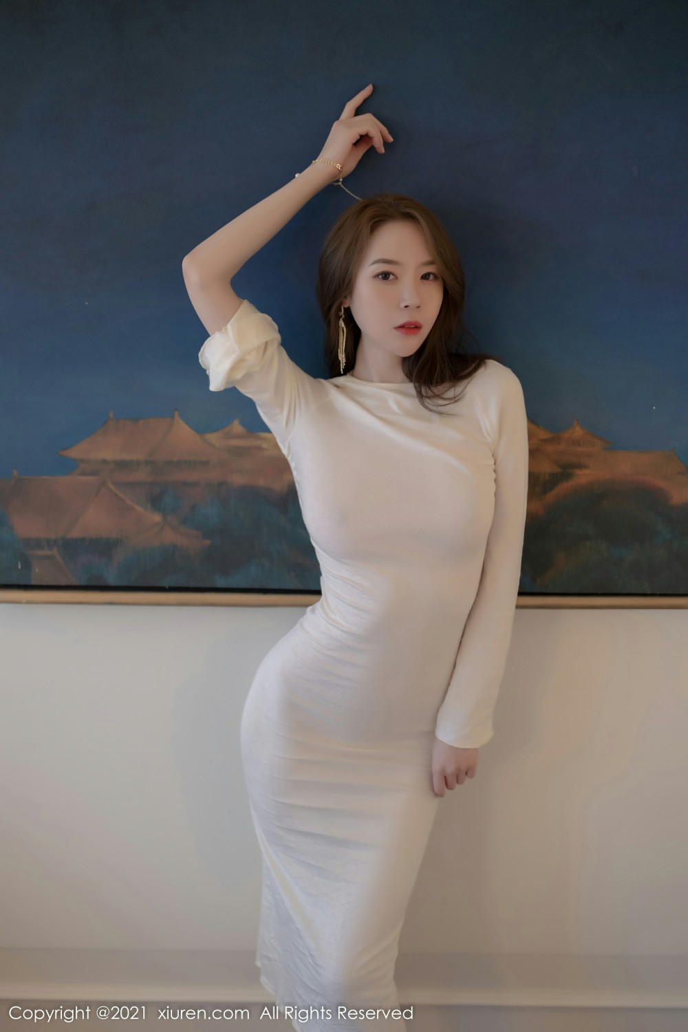 [XiuRen秀人网] 2021.12.07 No.4307 梦心玥 露背连衣裙第9张
