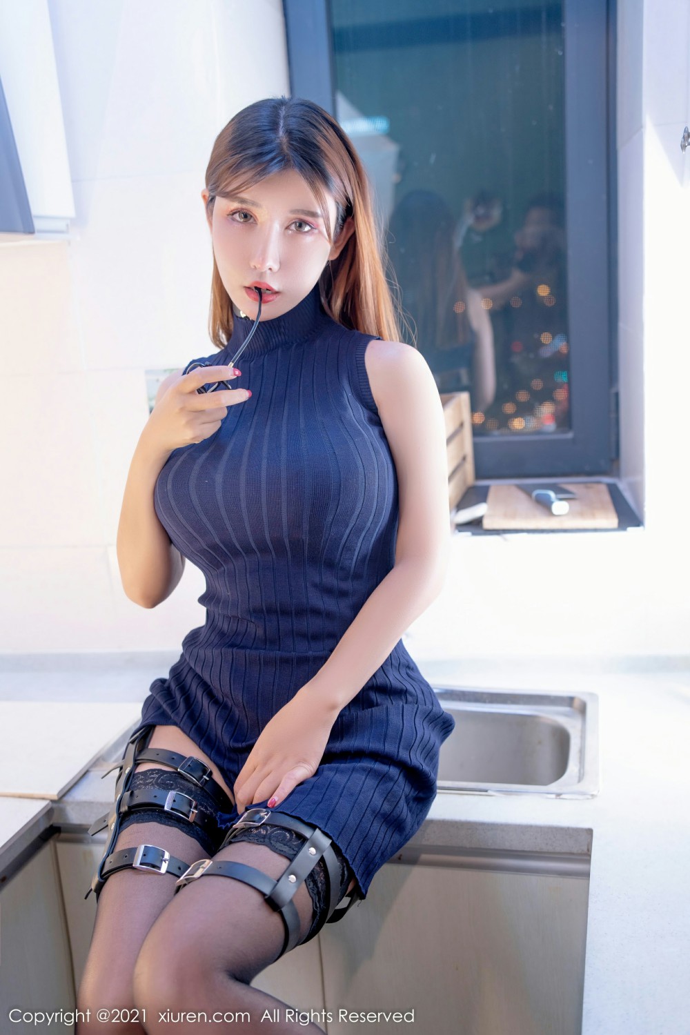 [XiuRen秀人网] 2021.12.14 No.4332 夏沫沫tifa 超短连衣裙第4张