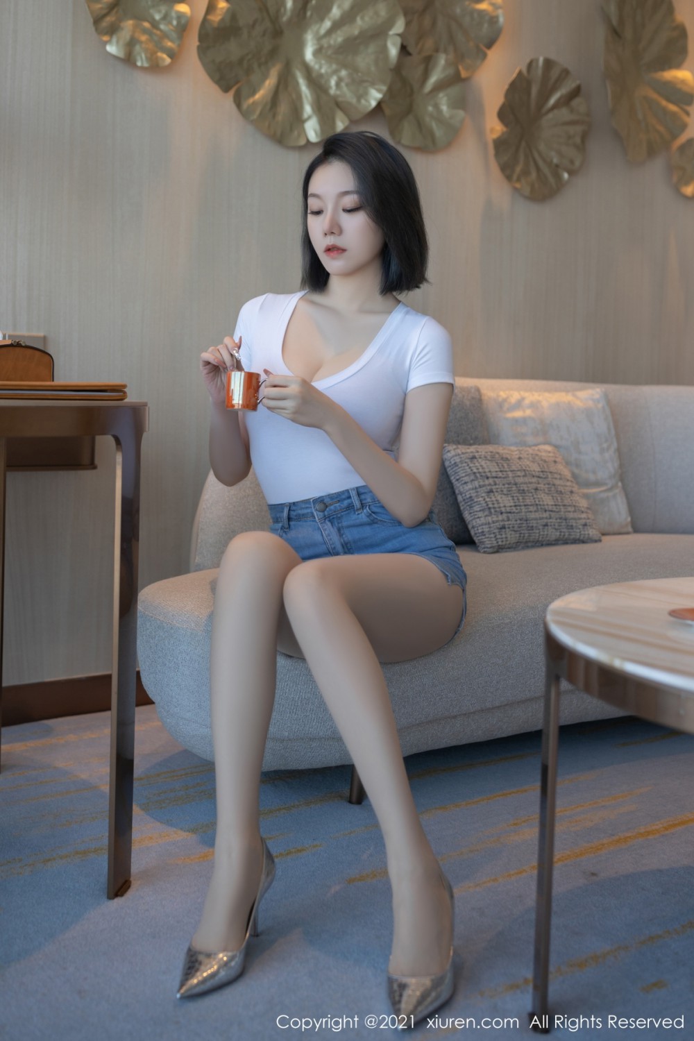 [XiuRen秀人网] 2021.12.14 No.4336 安然Maleah 超短牛仔裙第8张