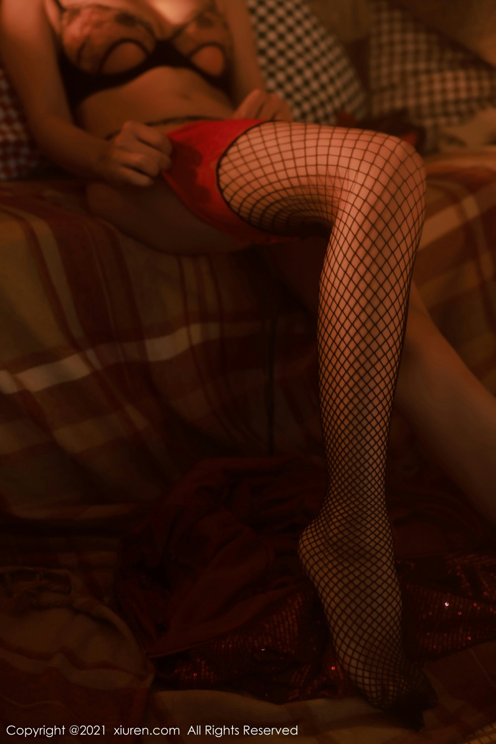 [XiuRen秀人网] 2021.12.20 No.4357 尹甜甜 油画风写真第8张