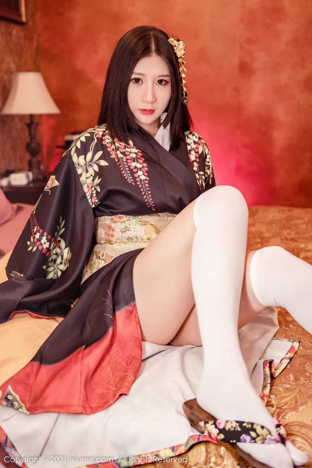 [XiuRen秀人网] 2021.12.27 No.4386 顾乔楠Cora 肉感御姐第2张