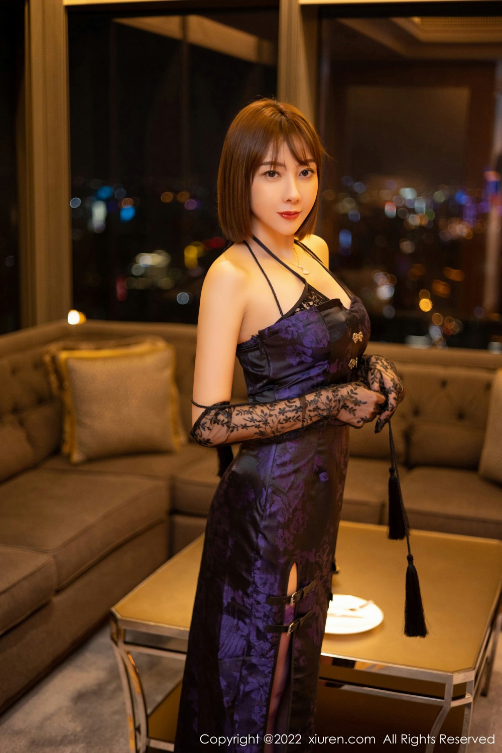 [XiuRen秀人网] 2022.01.05 No.4422 果儿Victoria 透明丝袜第3张