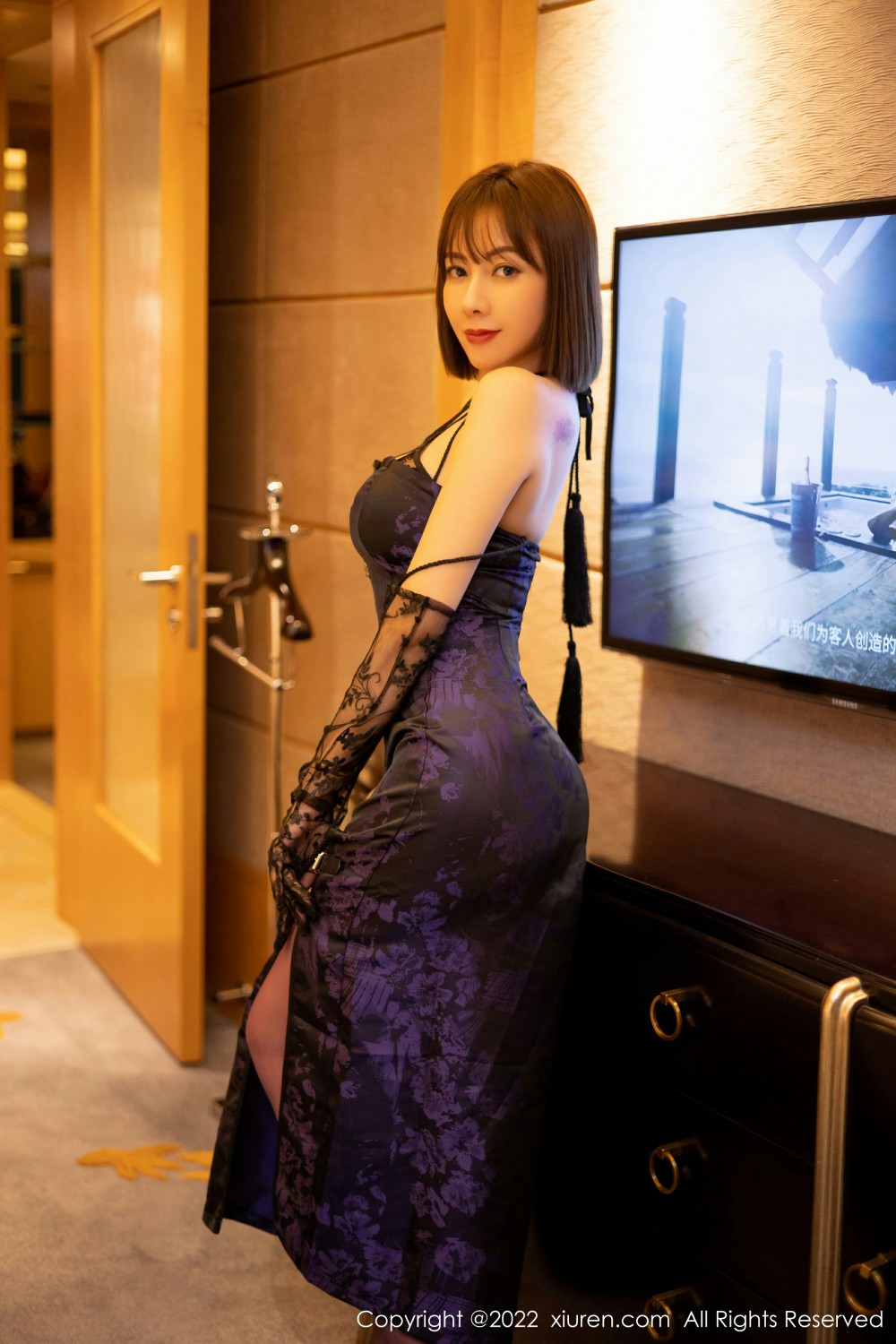 [XiuRen秀人网] 2022.01.05 No.4422 果儿Victoria 透明丝袜第2张