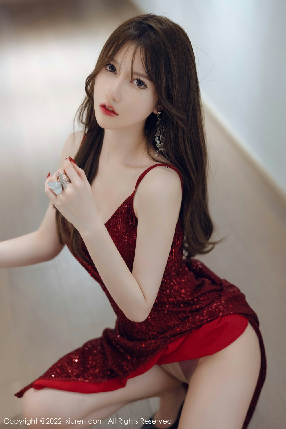 [XiuRen秀人网] 2022.01.06 No.4429 美桃酱 红色长裙第7张