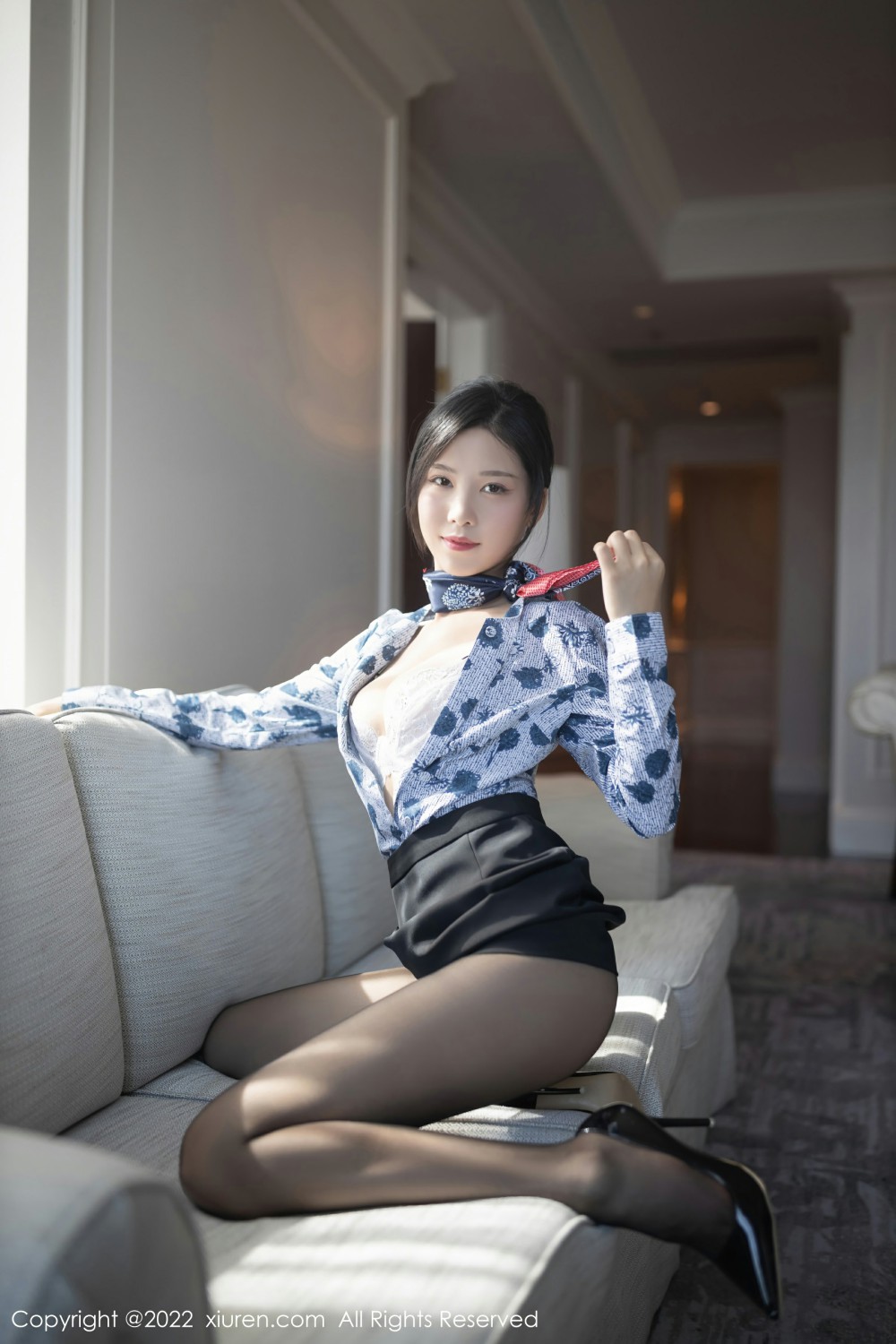 [XiuRen秀人网] 2022.01.06 No.4430 抖娘利世 空姐制服第7张