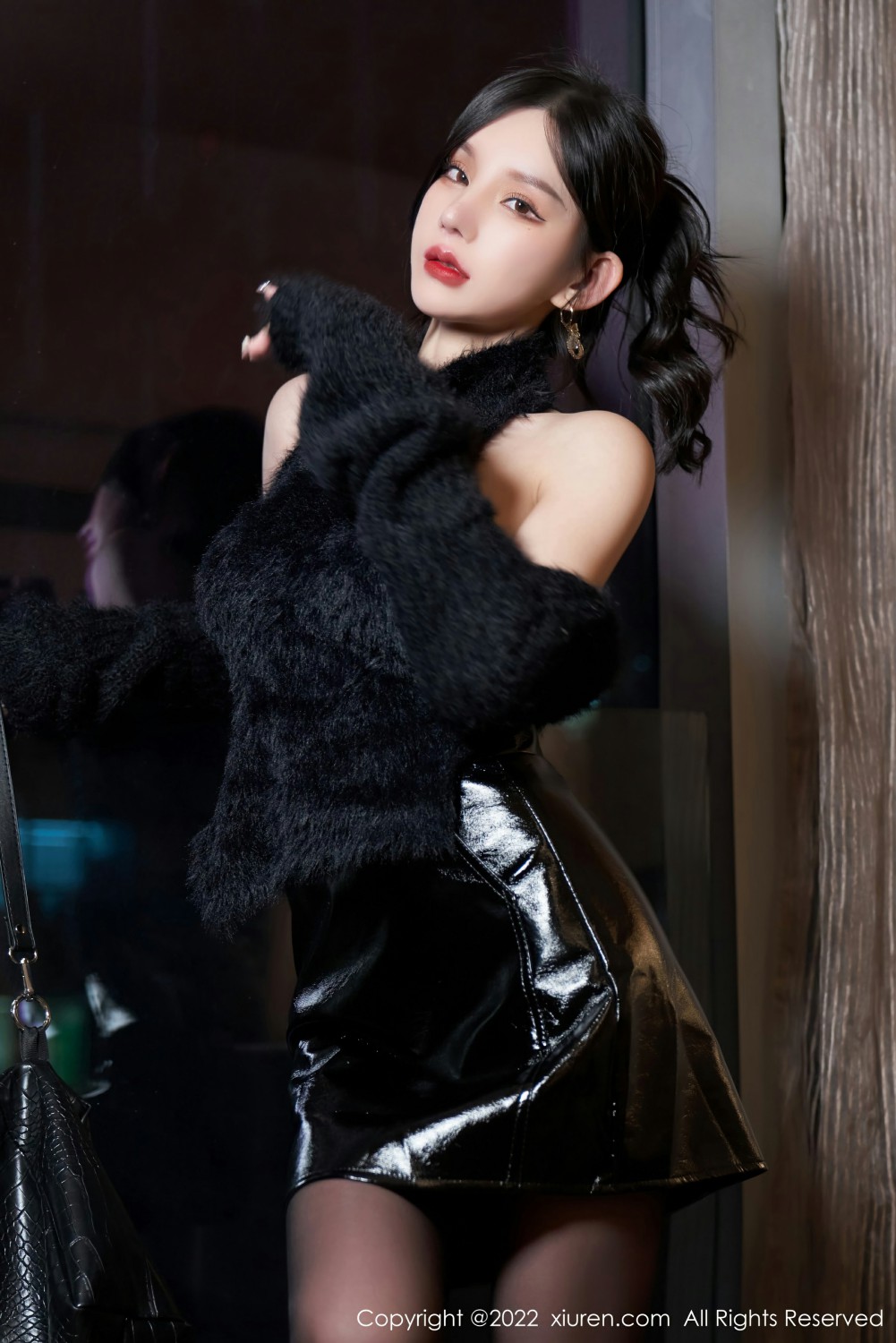 [XiuRen秀人网] 2022.01.07 No.4437 周于希Sally 诱人黑丝第4张