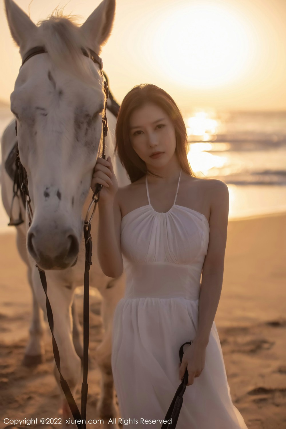 [XiuRen秀人网] 2022.01.11 No.4448 尹甜甜 唯美海边第2张