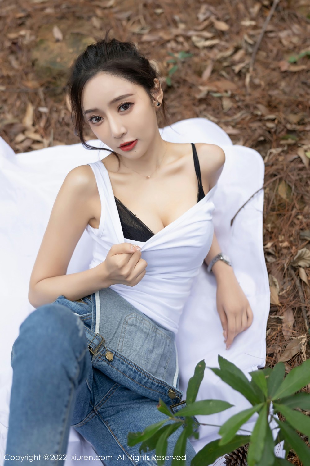 [XiuRen秀人网] 2022.01.14 No.4465 王馨瑶yanni 户外探险第6张