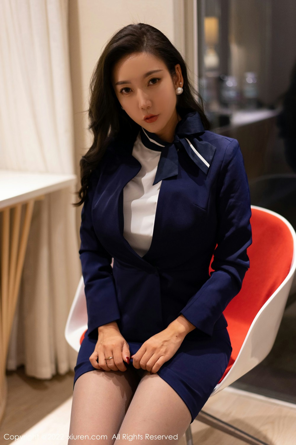 [XiuRen秀人网] 2022.01.18 No.4478 艾静香 性感制服第2张