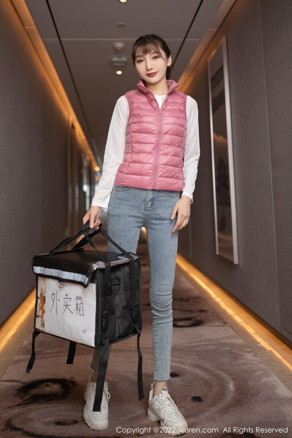 [XiuRen秀人网] 2022.01.20 No.4493 陆萱萱 外卖配送员第1张