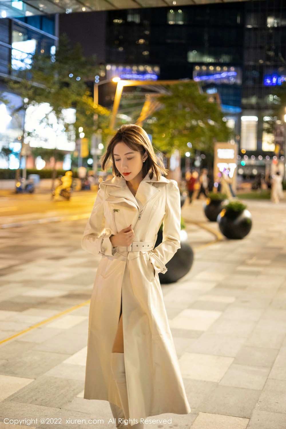 [XiuRen秀人网] 2022.01.21 No.4495 果儿Victoria 红色蕾丝第3张