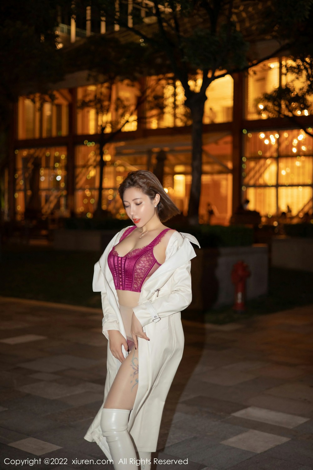 [XiuRen秀人网] 2022.01.21 No.4495 果儿Victoria 红色蕾丝第5张