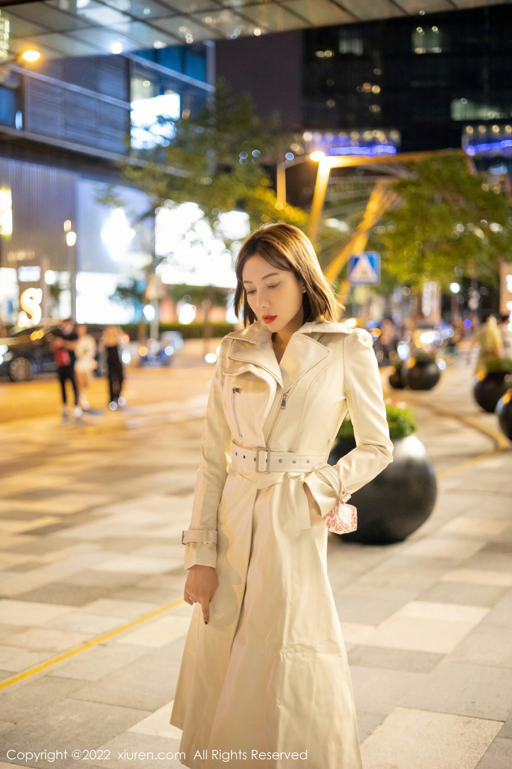 [XiuRen秀人网] 2022.01.21 No.4495 果儿Victoria 红色蕾丝第2张