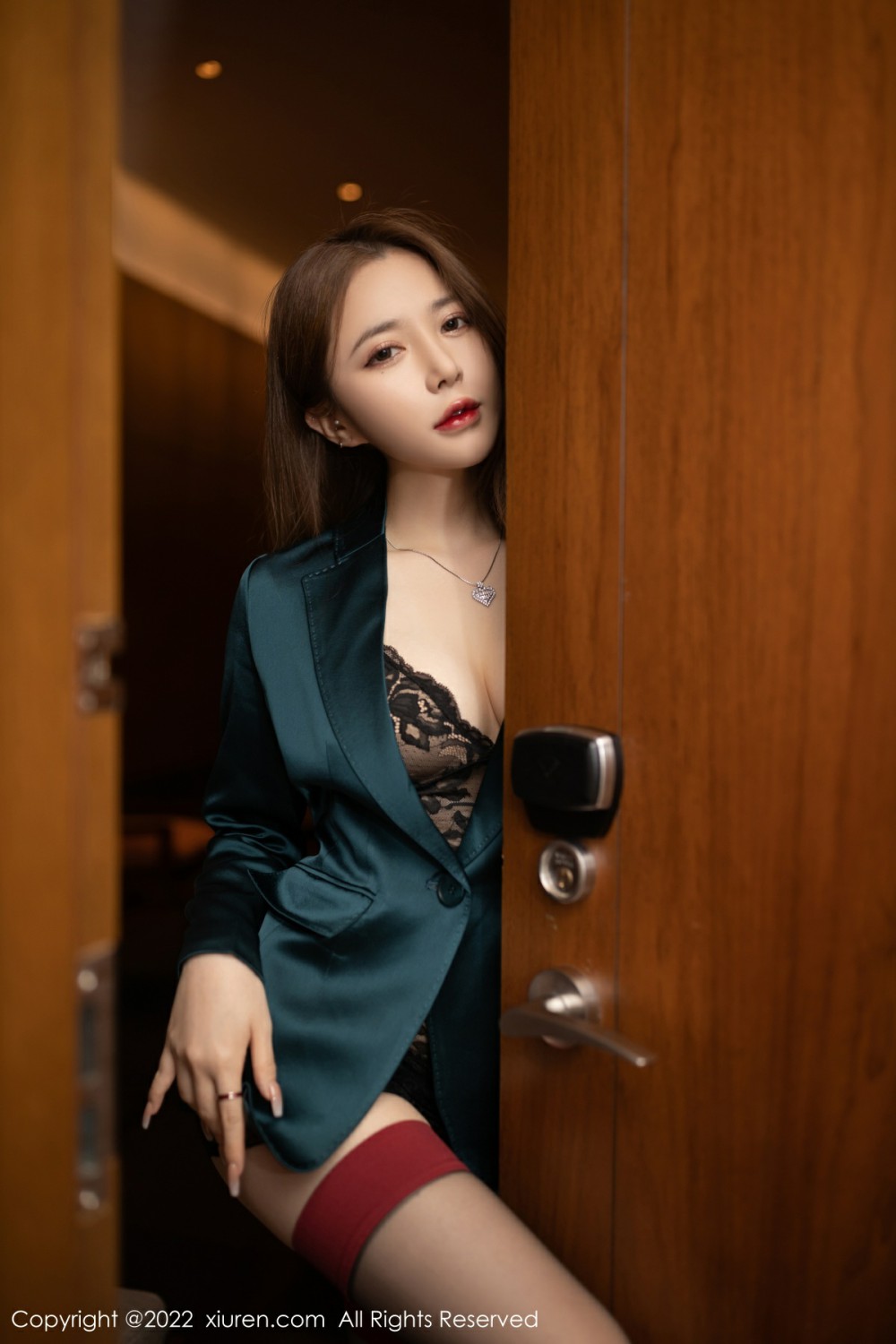 [XiuRen秀人网] 2022.01.21 No.4497 鱼子酱Fish 老板的寂寞第3张