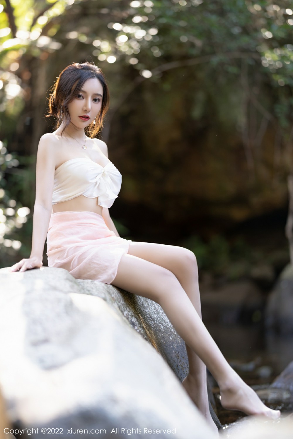 [XiuRen秀人网] 2022.01.25 No.4511 王馨瑶yanni 户外写真第3张