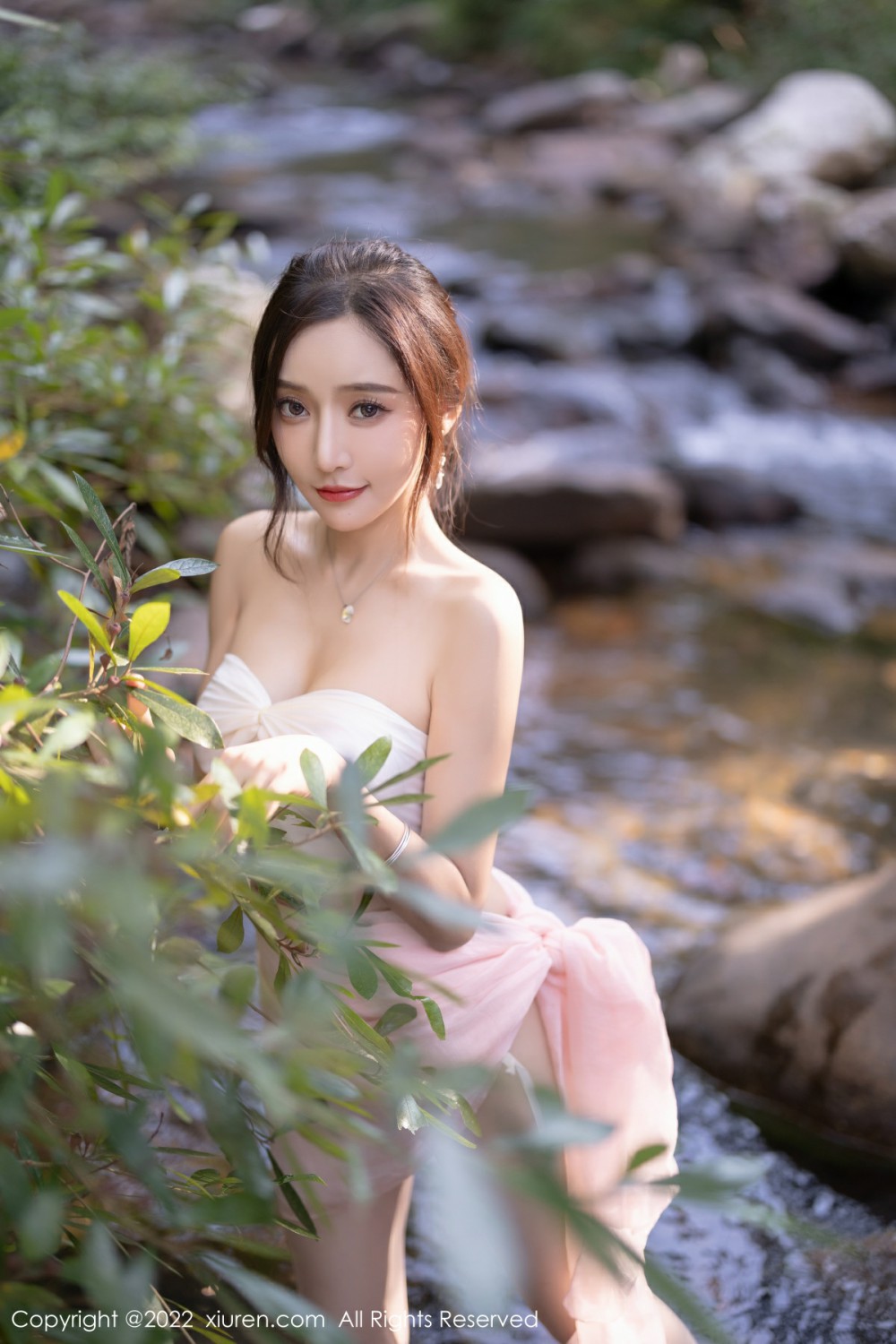 [XiuRen秀人网] 2022.01.25 No.4511 王馨瑶yanni 户外写真第9张