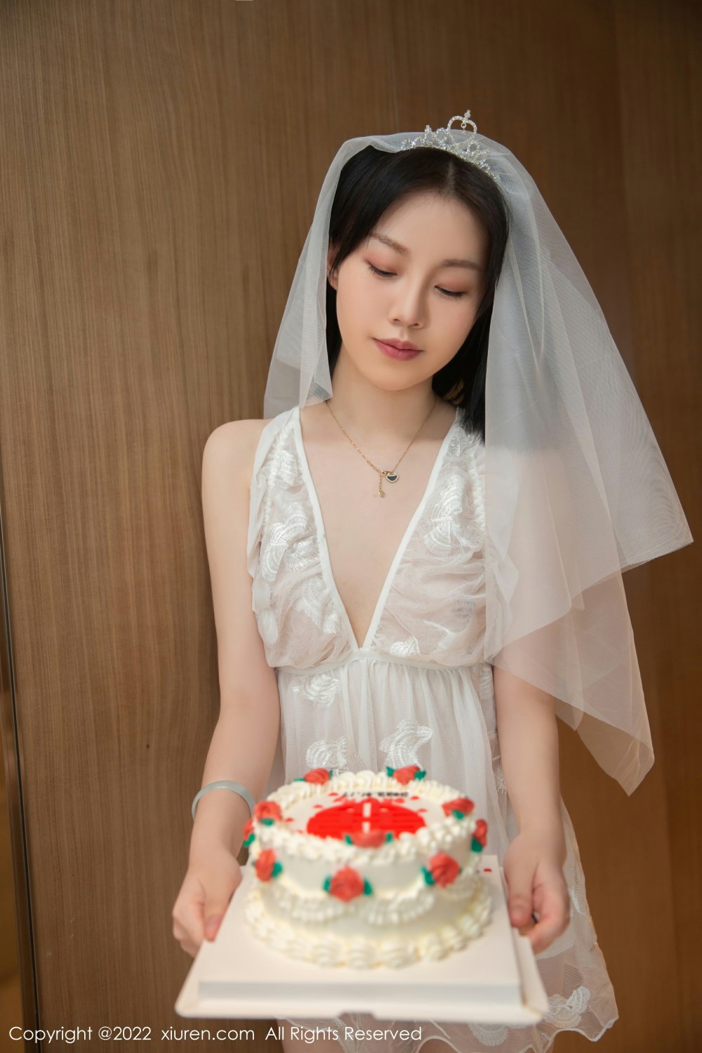 [XiuRen秀人网] 2022.01.28 No.4530 一颗甜蛋黄a 结婚纪念日第1张